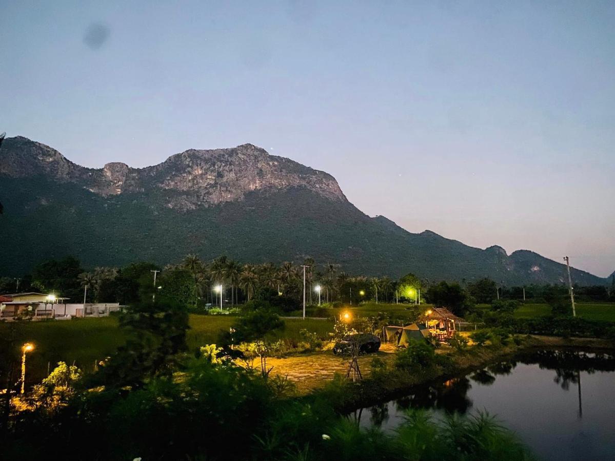 Numpu Baandin Hotel Sam Roi Yot Exterior foto