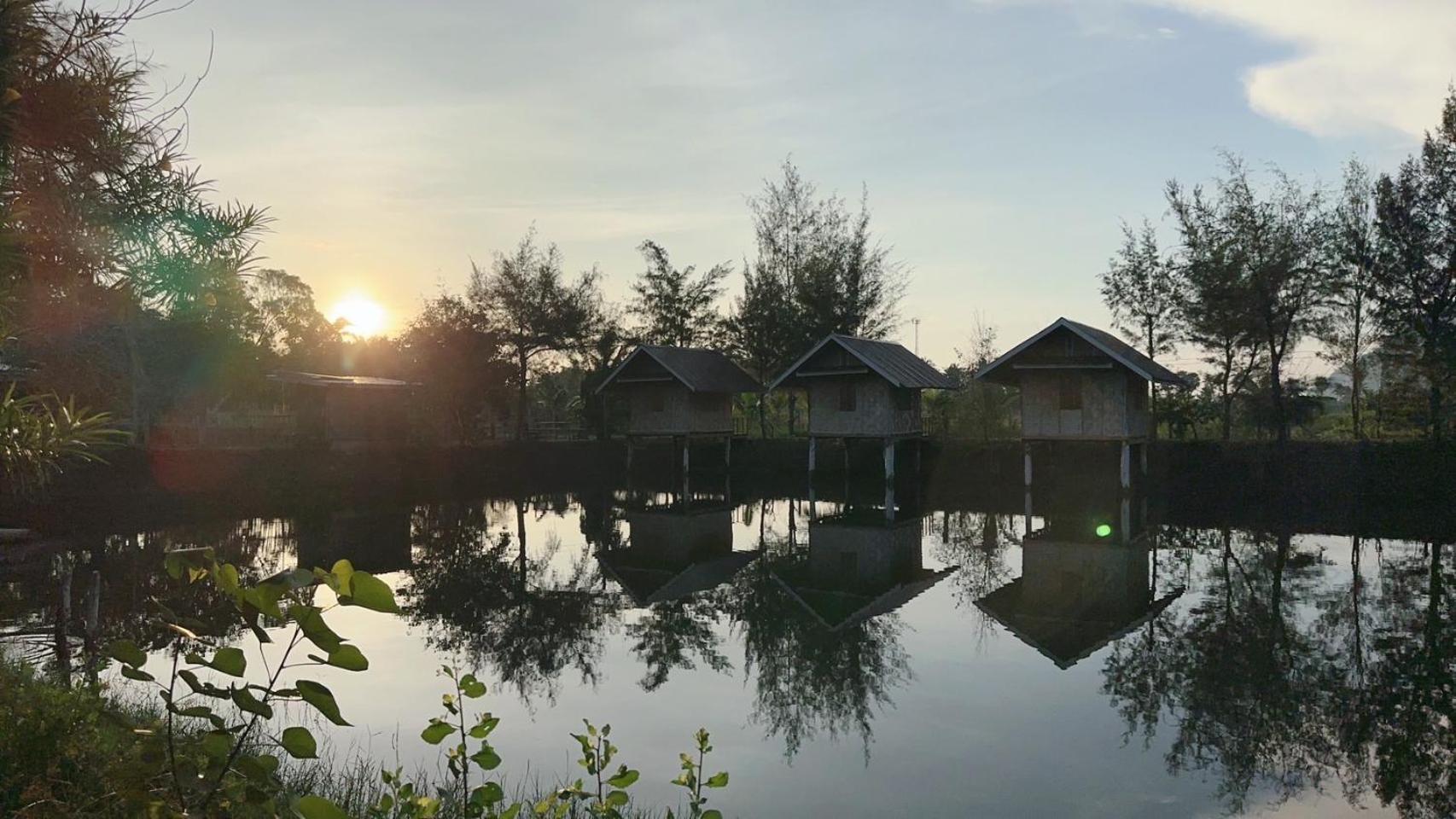 Numpu Baandin Hotel Sam Roi Yot Exterior foto