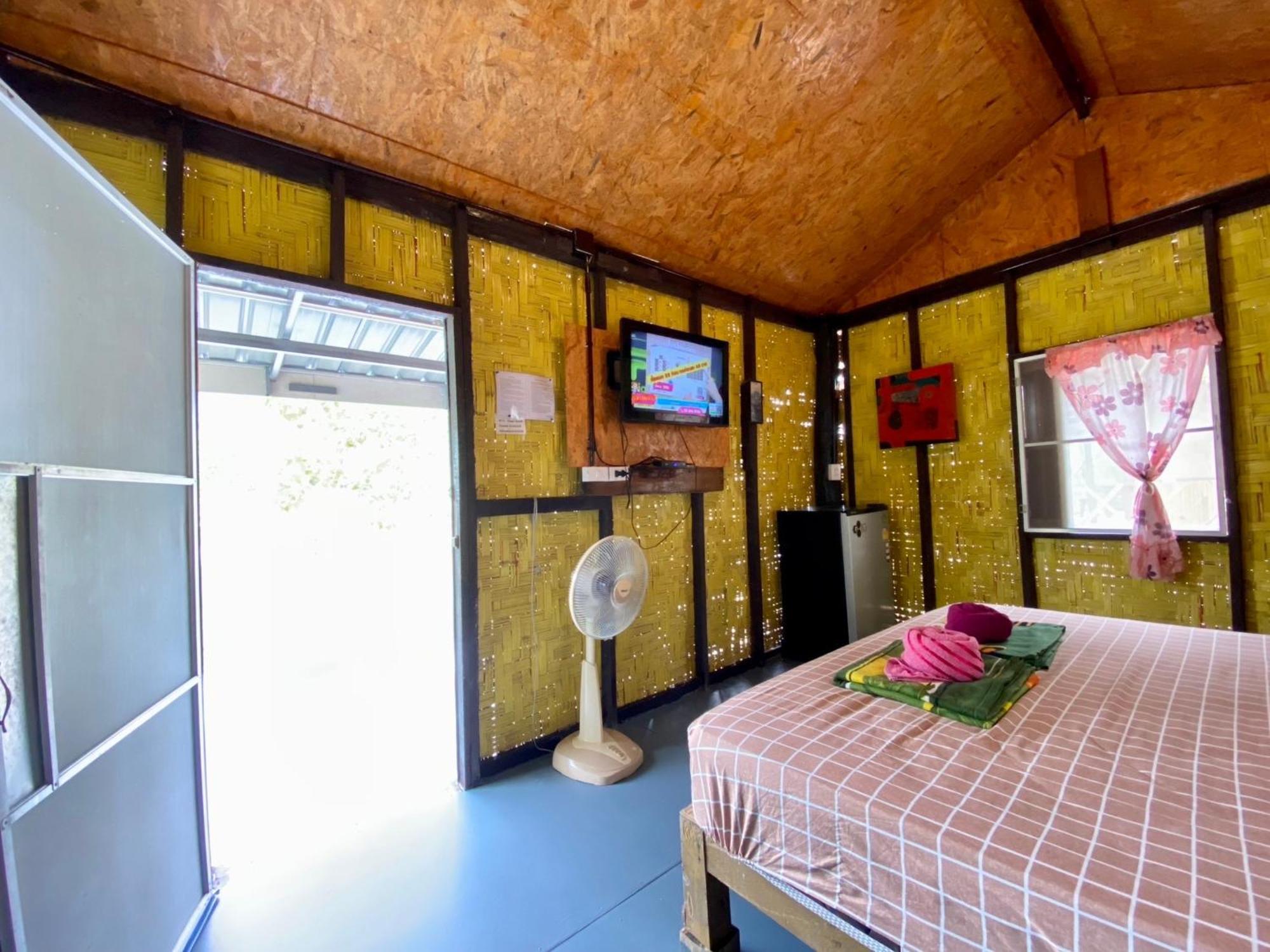 Numpu Baandin Hotel Sam Roi Yot Exterior foto